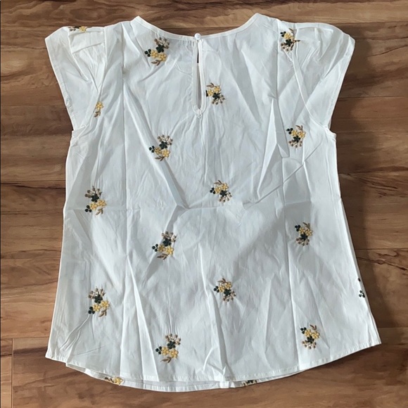 SHEIN Flower All Over  Embroidered Cotton Blouse - Picture 2 of 12